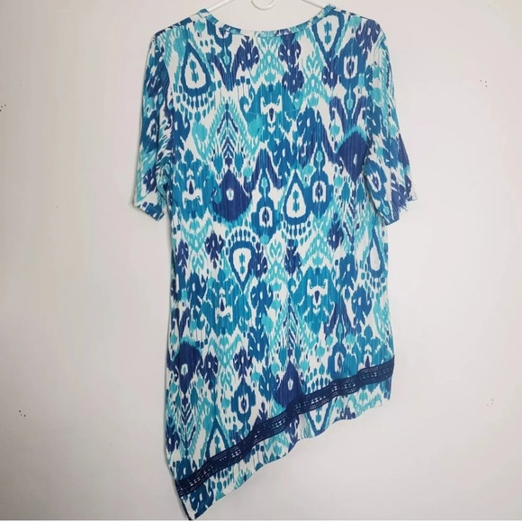 Chico's Asymmetrical Crochet Hem Ikat Tunic Size 1 Medium Blue Elbow Sleeves - Picture 8 of 8